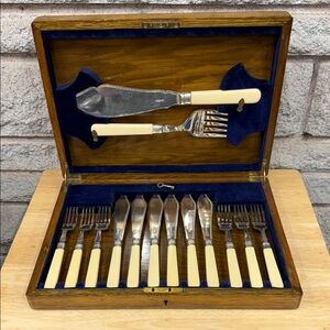 Rare Stunning Elegant Sterling Silver with Bone Handled Fish Cutlery Set